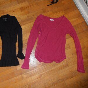 Womens Long/Quarter Sleeve Tops ~Lot of 2~